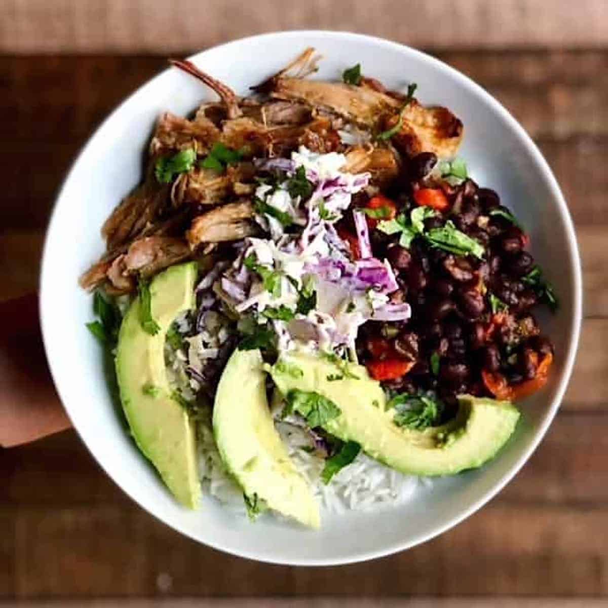 pulled pork bowl (pulled pork and sides)