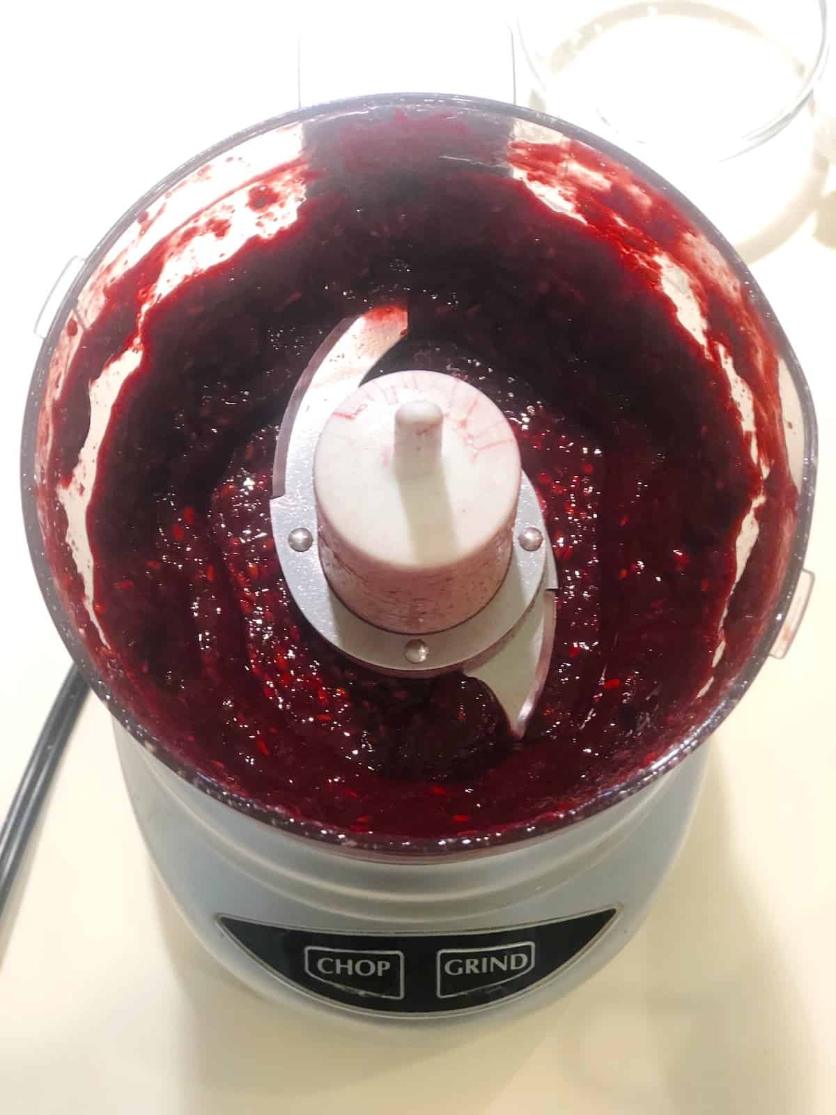 pureed blackberries